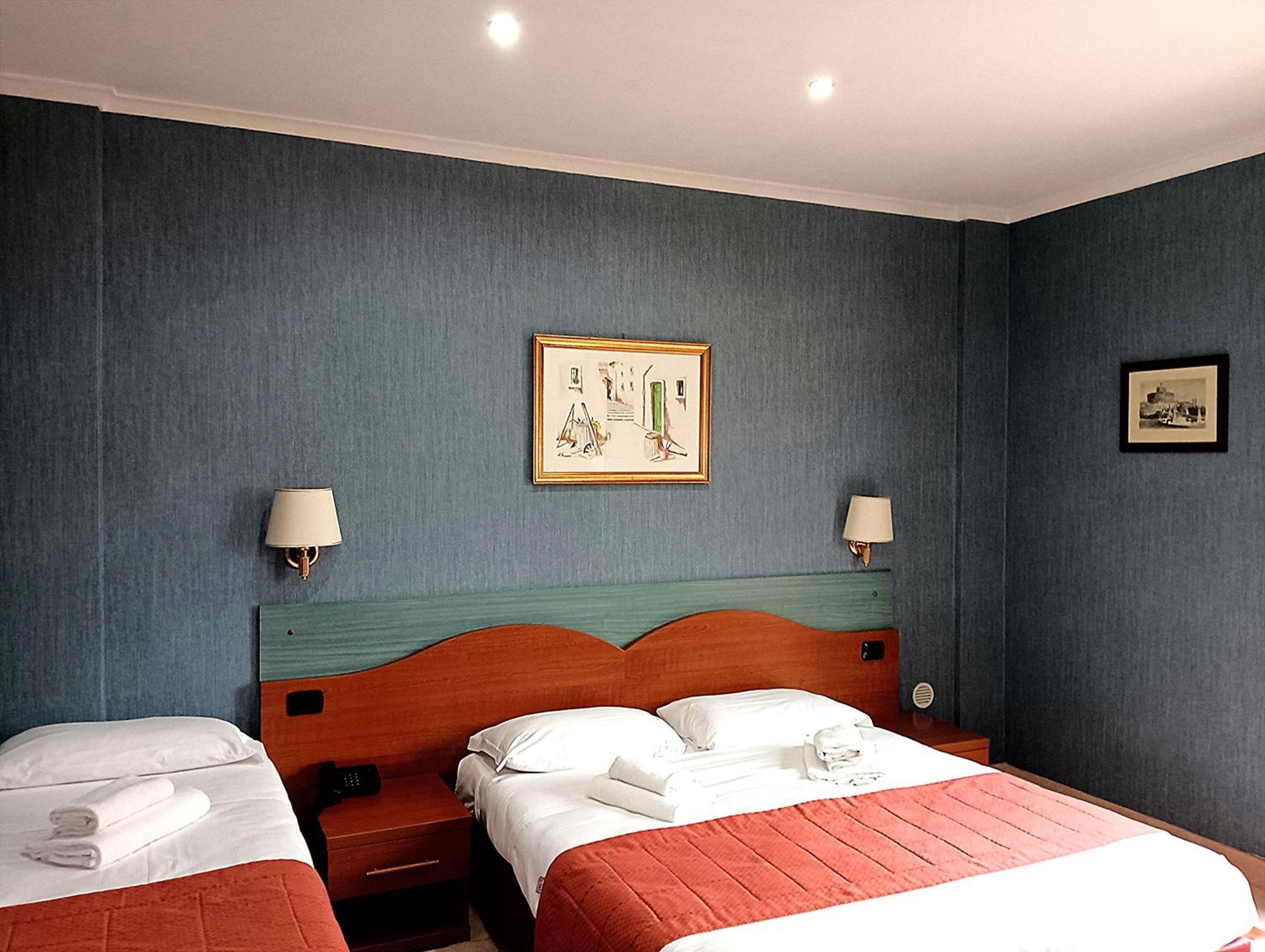 Triple Room Balcony